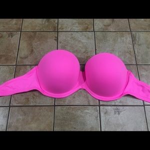 Victoria’s Secret Strapless Bra